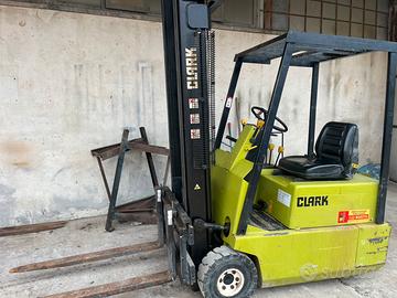 Muletto CLARK TM15 batteriaottima