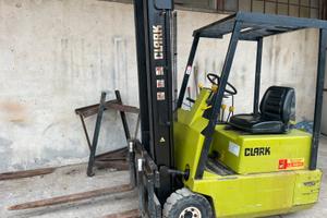 Muletto CLARK TM15 batteriaottima