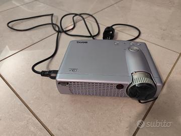 proiettore BenQ  PB2120 SVGA  DLP  Lampada 470 ore