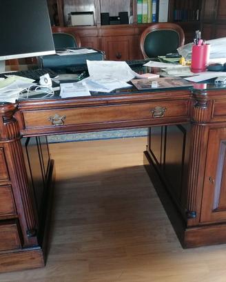 scrivania presidenziale