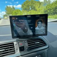 Monitor carplay