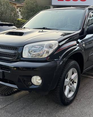 Toyota RAV 4 RAV4 2.0 Tdi D-4D cat 5 porte Sol