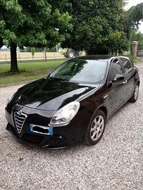 ALFA ROMEO Giulietta - 2012