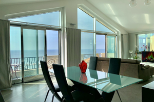 Luminoso ultimo piano