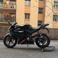 Yamaha YZF - R 125