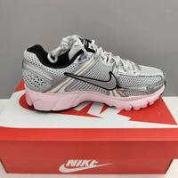 Nike Zoom Vomero 5 WMNS