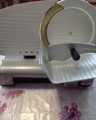 Affettatrice elettrica Cad Italy