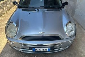 MINI cooper 1600 benzina/gpl