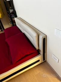Letto matrimoniale 160x200 completo, pronto all’us