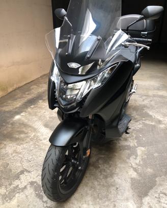 INTEGRA 750 Honda