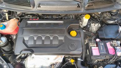 lancia delta 1.6 mtj 2009