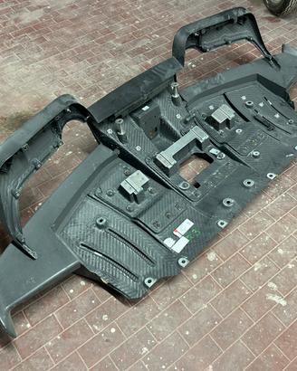 Deflettore diffusore posteriore ferrari 488 pista