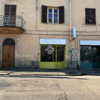 NEGOZIO A NOVI LIGURE