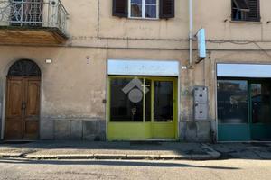 NEGOZIO A NOVI LIGURE