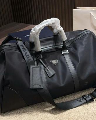 Borsa da viaggio Prada in nylon