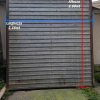 Porta scorrevole garage in ferro esterna carrelli
