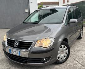 Volkswagen Touran 2.0 ECO METANO 7 POSTI NEOPATENT