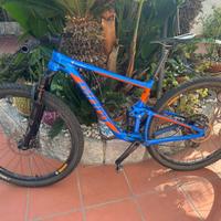 Mountain bike Giant 29