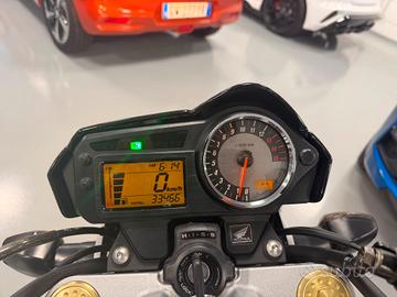 Hornet 600