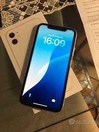 Iphone 11 128gb completamente rigenerato