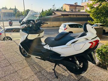 SUZUKI Burgman 650 PASSAGGIO E TAGLIANDO INCLUSO