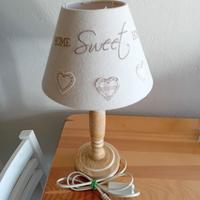 Lampada da tavolo