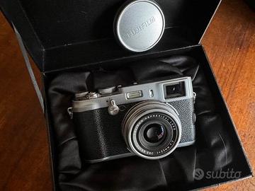 Fujifilm X100 finepix 1° serie