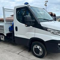 IVECO Daily 35C18 (2017) - Gru PM 2 Sfili + Ribalt