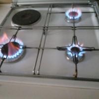 piano cottura 3 fuochi 1 piastra elettrica