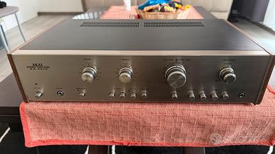 Amplificatore Akai vintage
