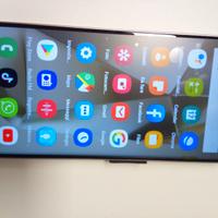 S25 smartphone dorato nuovo