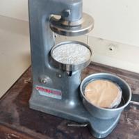 Attrezzatura per macelleria hamburgheria polleria 