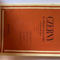 Libro czerny, il primo maestro di pianoforte