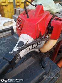 decespugliatore professionale rotto 