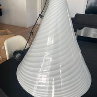 Lampadario a forma di campana di murano