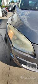 RENAULT MEGANE 2009 FARO ANTERIORE SX/DX
