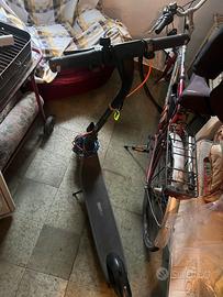 Monopattino elettrico ninebot