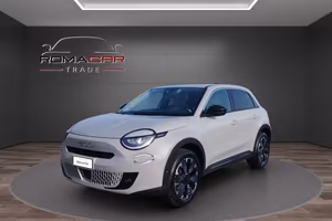 FIAT 600 Hybrid 100 CV DCT MHEV La Prima