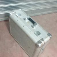 Cassetta/ Valigetta  completa di attrezzi 50 Euro