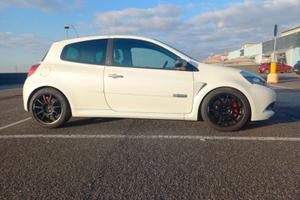 RENAULT Clio 3 rs