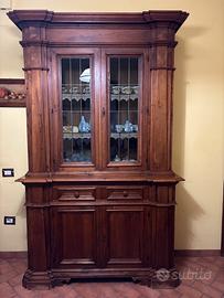 Credenza in noce