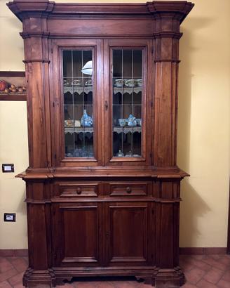 Credenza in noce