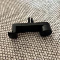 Supporto universale per smartphone per auto