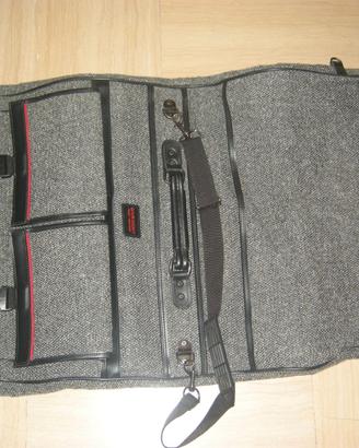 porta abiti tessuto Givenchy