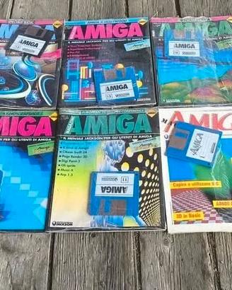 Commodore Amiga Lotto Riviste con floppy italiane