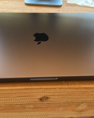 MacBook Pro 16 M3 Pro  RAM 36Gb, SSD 512Gb Ex-Demo
