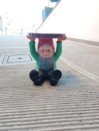 sgabello kartel Attila 