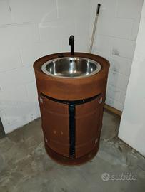 Lavandino artigianale ricavato da barile 220L