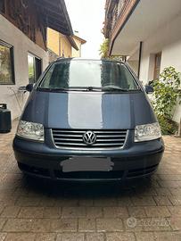 VOLKSWAGEN Sharan 1° serie - 2004