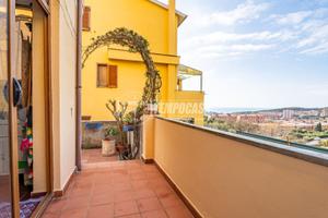 Appartamento indipendente con terrazza vista mare